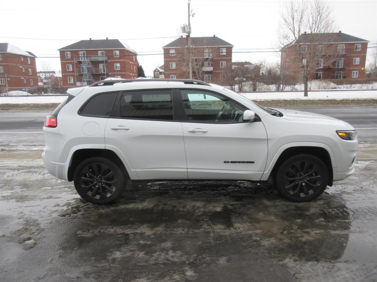 jeep Cherokee 2021 - 13
