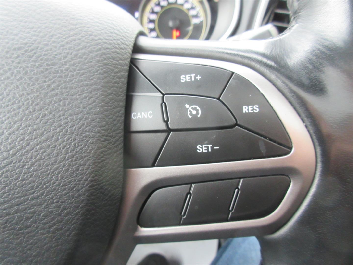 jeep Cherokee 2021 - 29