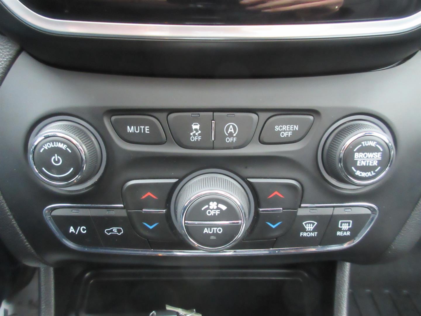 jeep Cherokee 2021 - 33