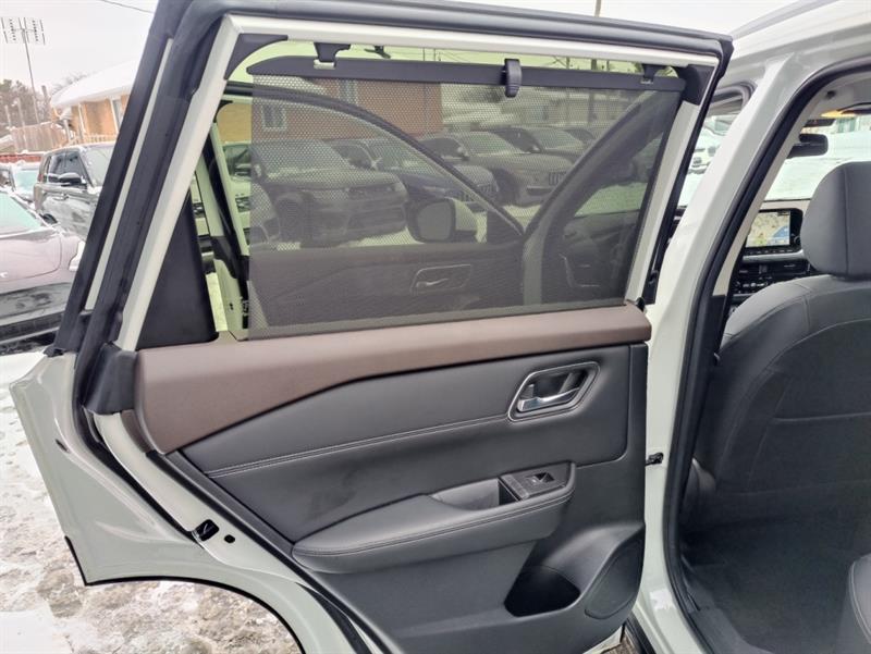 nissan Rogue 2023 - 19