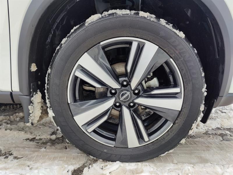 nissan Rogue 2023 - 25