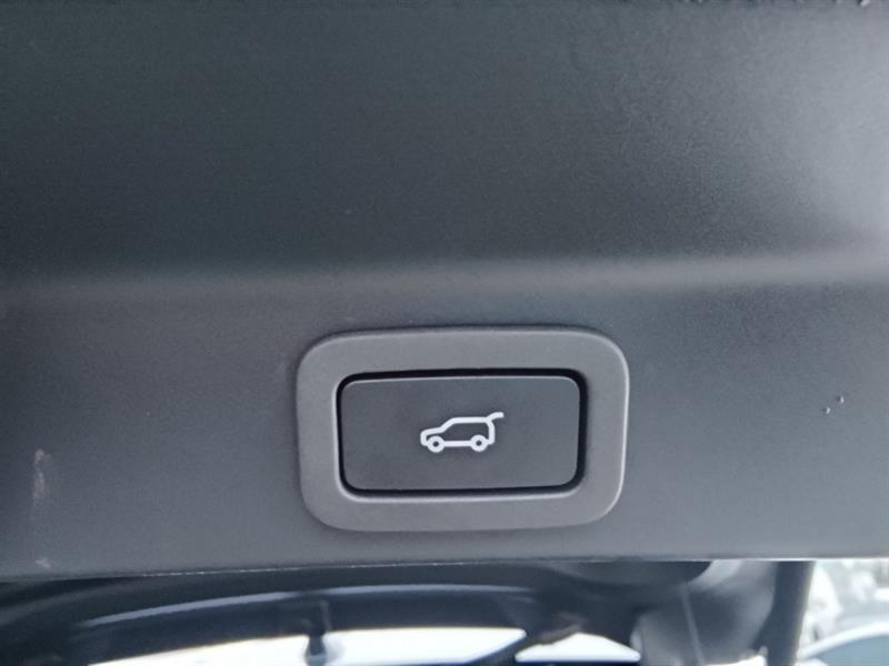 jaguar F-PACE 2020 - 24