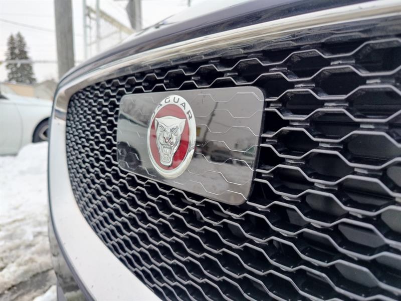 jaguar F-PACE 2020 - 26