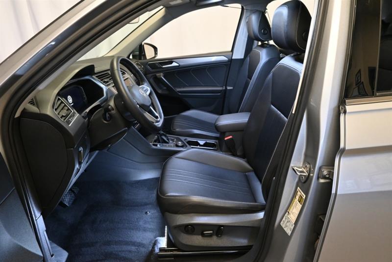 2022 Volkswagen Tiguan - Image 18