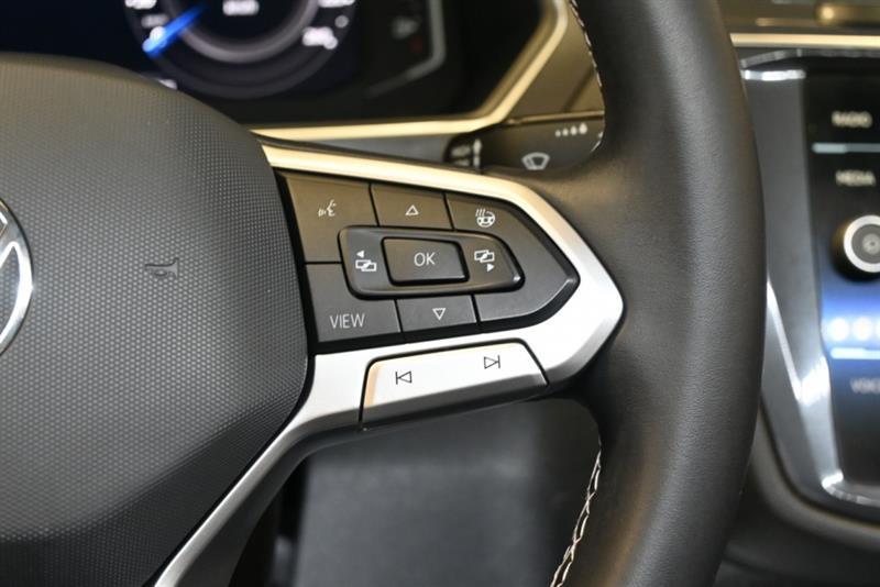 2022 Volkswagen Tiguan - Image 21