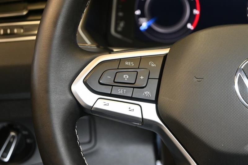 2022 Volkswagen Tiguan - Image 22