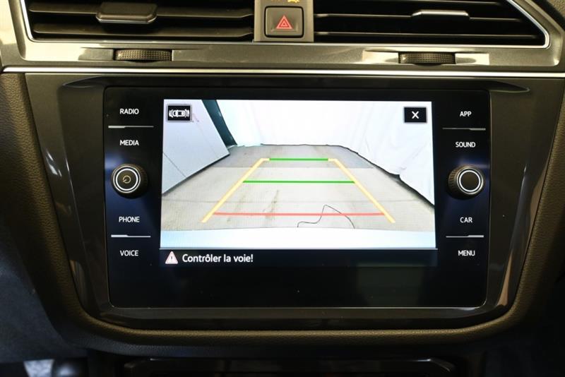 2022 Volkswagen Tiguan - Image 27