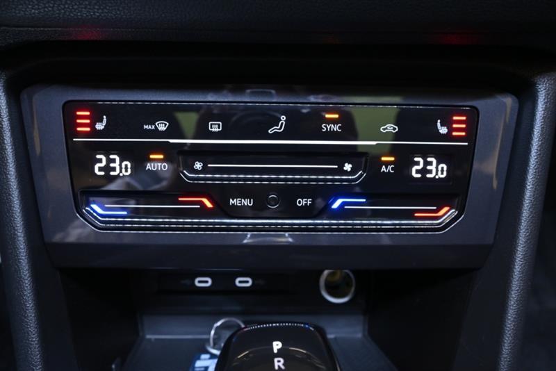 2022 Volkswagen Tiguan - Image 29