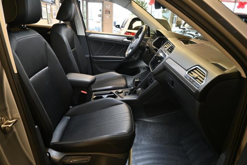 2022 Volkswagen Tiguan - Image 33