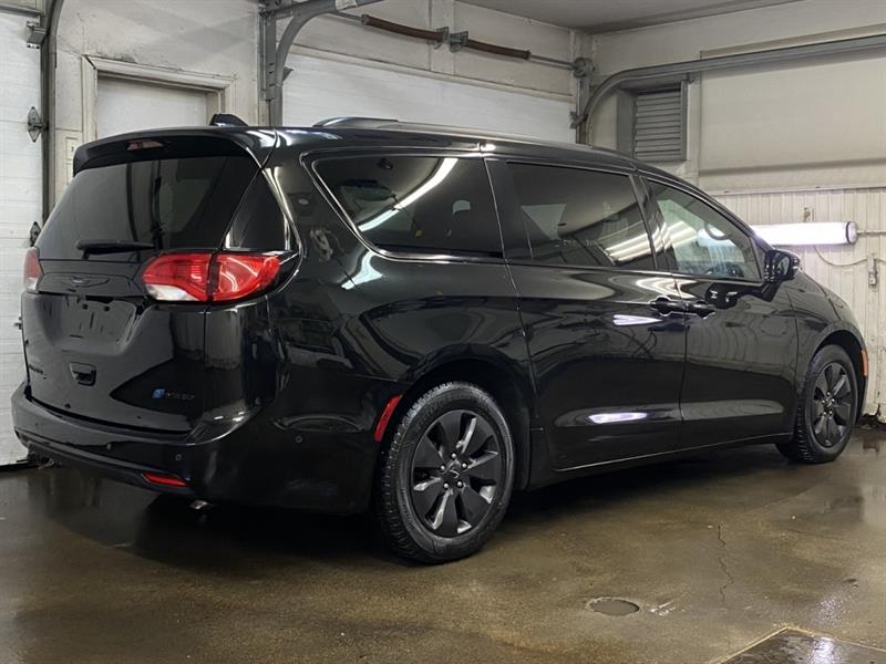 chrysler Pacifica 2020 - 7