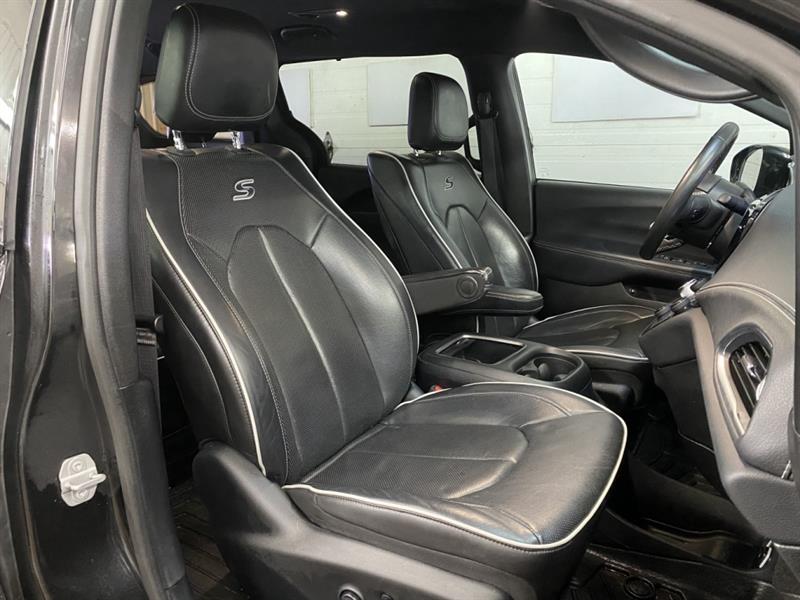 chrysler Pacifica 2020 - 15