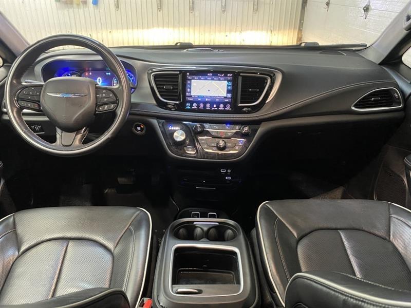 chrysler Pacifica 2020 - 20
