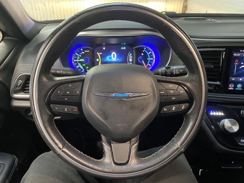 chrysler Pacifica 2020 - 23