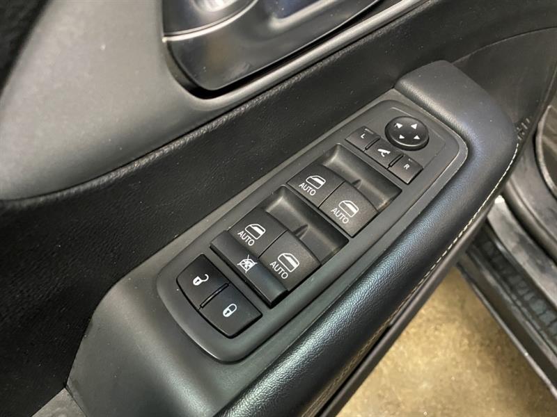 chrysler Pacifica 2020 - 33