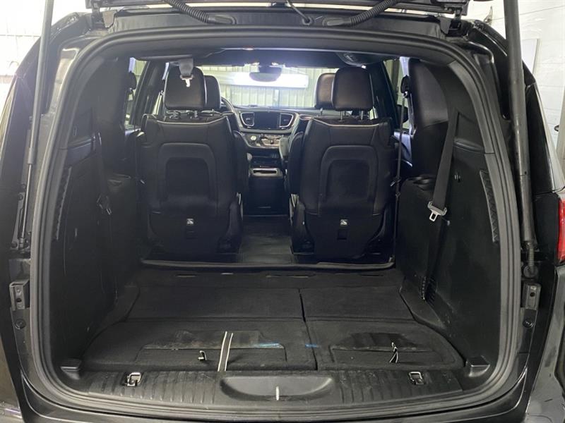chrysler Pacifica 2020 - 35
