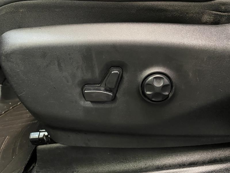 chrysler Pacifica Hybrid 2020 - 13
