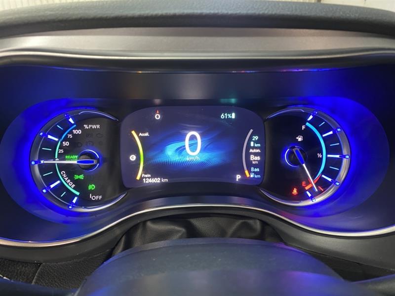 chrysler Pacifica Hybrid 2020 - 24
