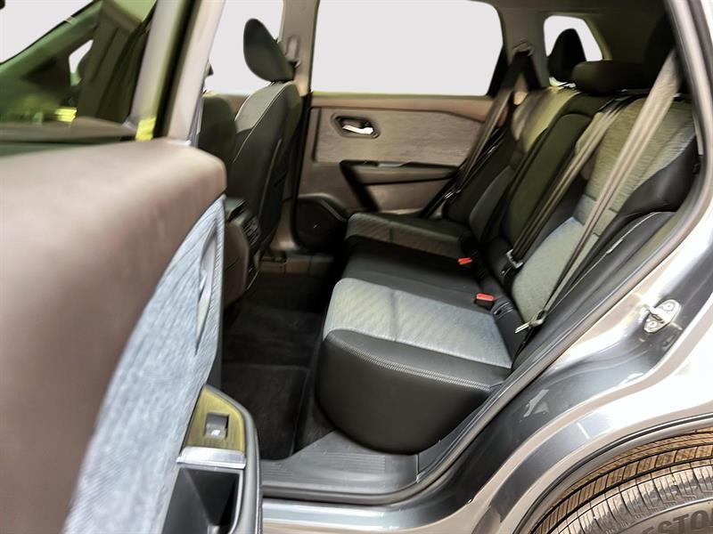 nissan Rogue 2023 - 9