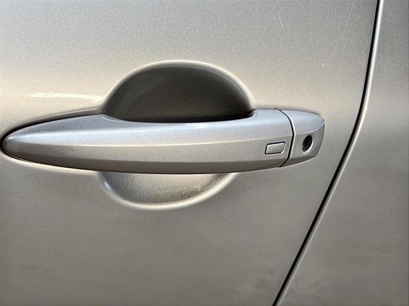 nissan Rogue 2023 - 25