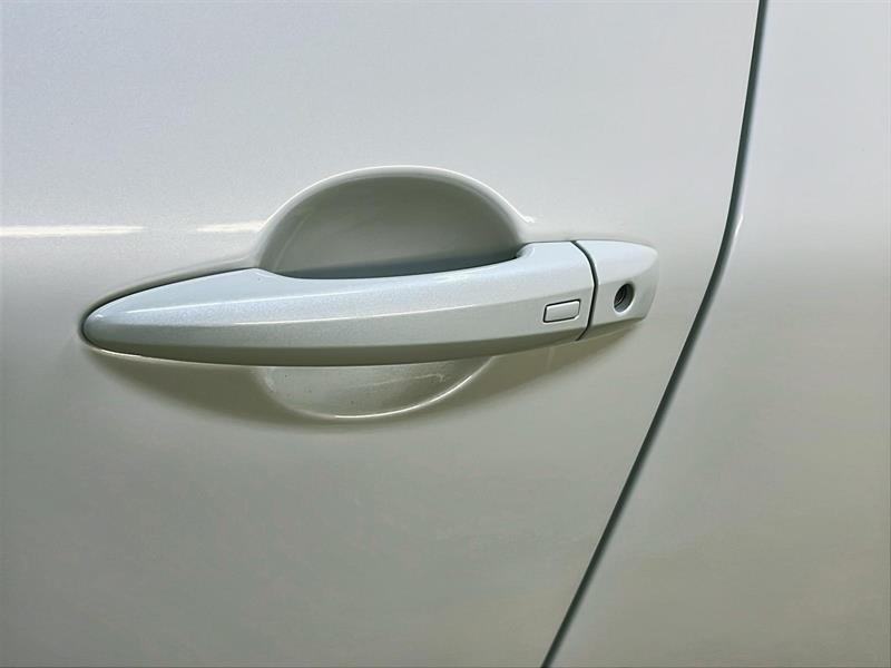 nissan Rogue 2023 - 25