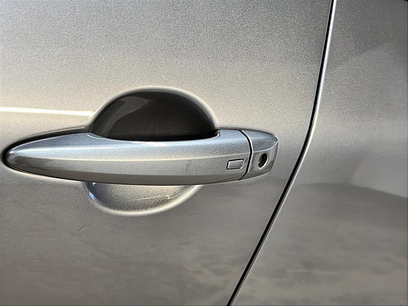 nissan Rogue 2023 - 25