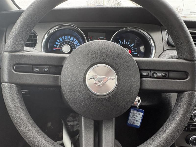 ford Mustang 2011 - 11