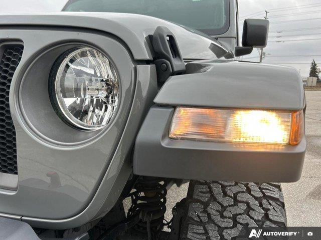 jeep Wrangler 2023 - 11