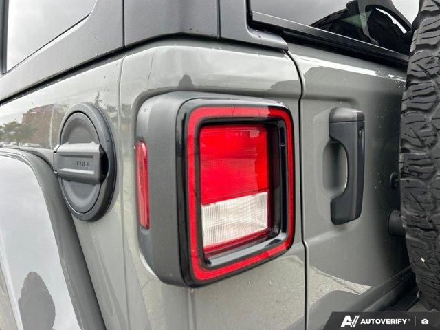 jeep Wrangler 2023 - 13