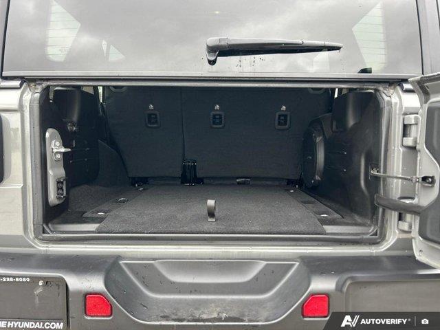 jeep Wrangler 2023 - 14
