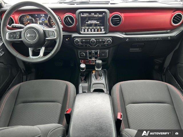 jeep Wrangler 2023 - 26