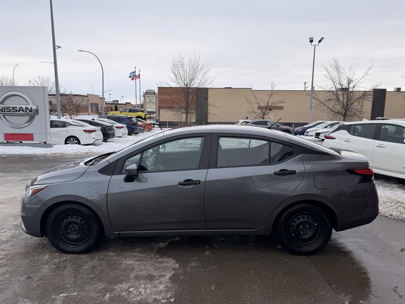 nissan Versa 2022 - 4