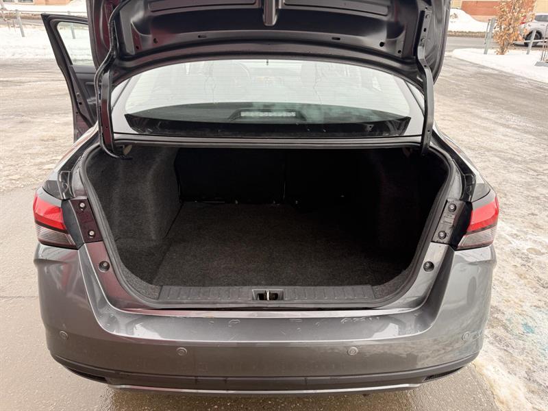 nissan Versa 2022 - 7
