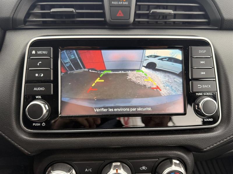 nissan Versa 2022 - 16