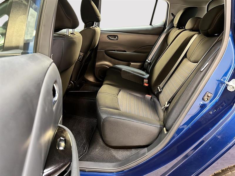 nissan LEAF 2023 - 9
