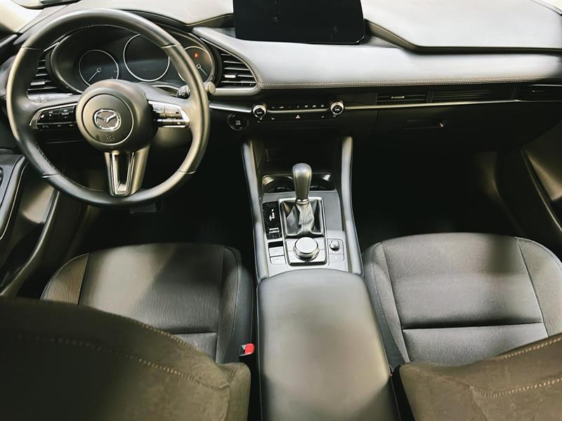 mazda Mazda3 2025 - 10