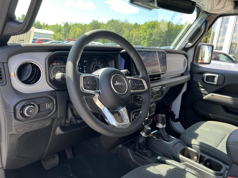 jeep Wrangler 2025 - 10