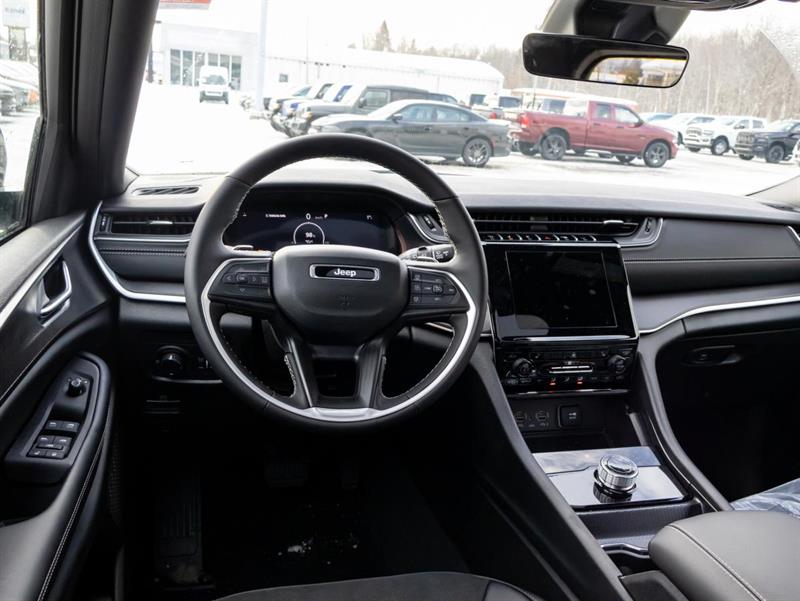 jeep Grand Cherokee 2025 - 11