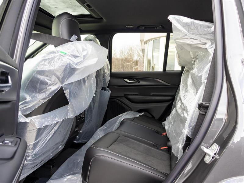 jeep Grand Cherokee 2025 - 13