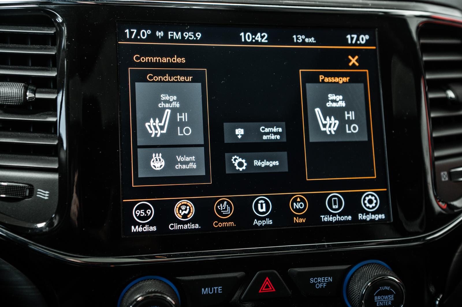 jeep Grand Cherokee 2021 - 29