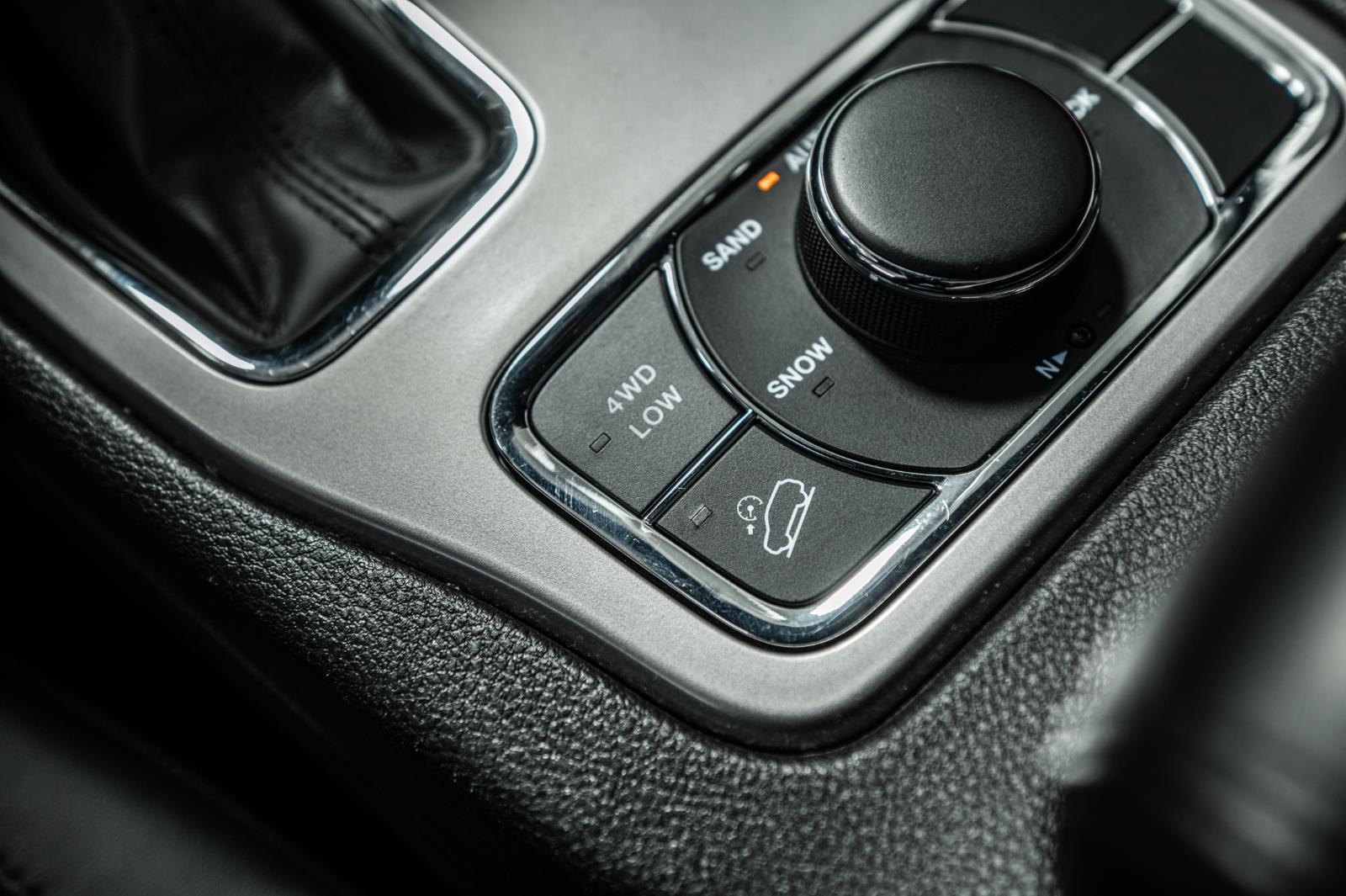 jeep Grand Cherokee 2021 - 34