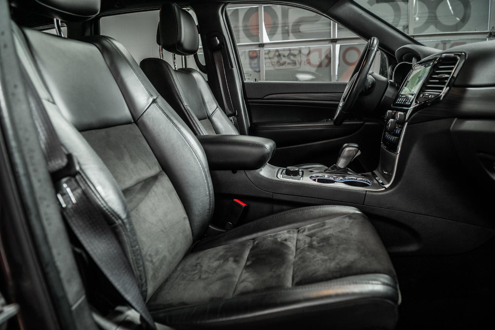 jeep Grand Cherokee 2021 - 40