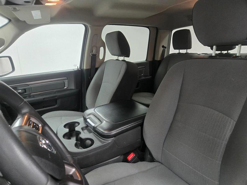 ram 1500 Classic 2023 - 12