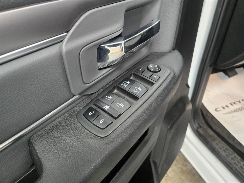 ram 1500 Classic 2023 - 15