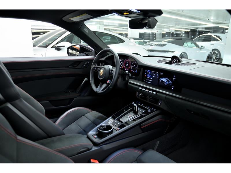 porsche 911 2025 - 27