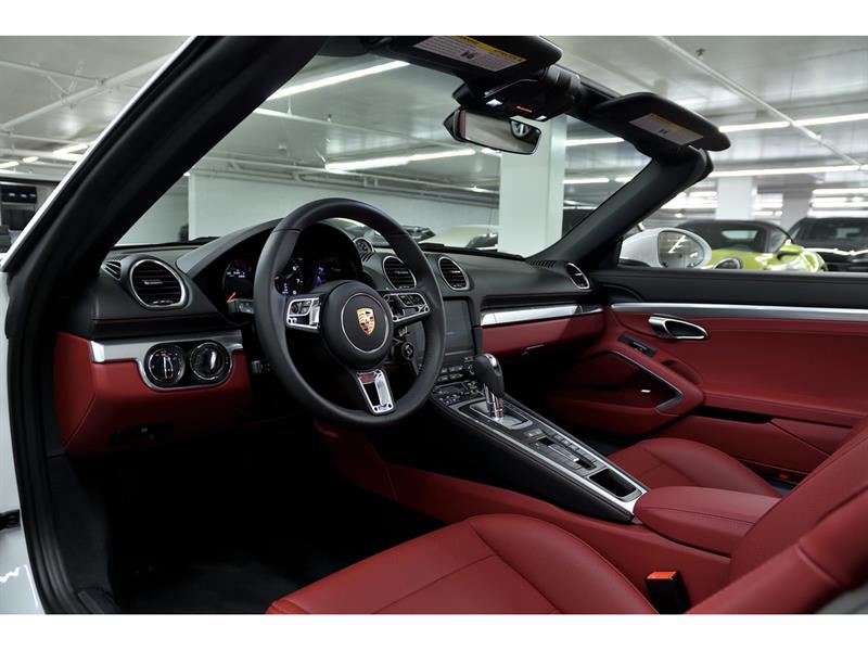 porsche 718 Boxster 2025 - 12