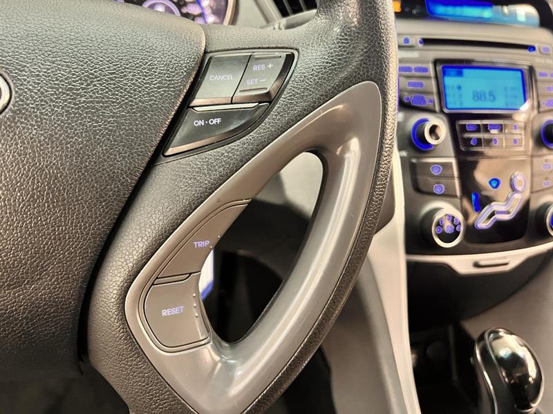hyundai Sonata 2013 - 24