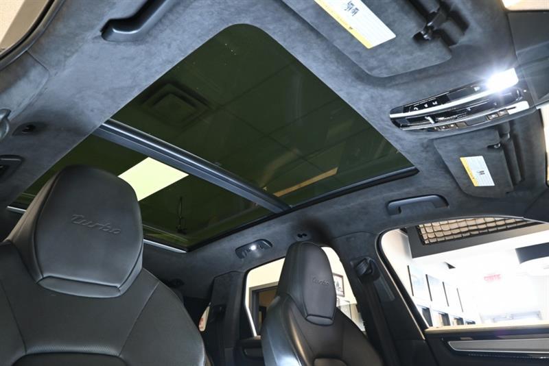 2019 Porsche Cayenne - Image 45