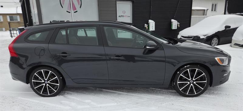 2018 Volvo V60 - Image 9