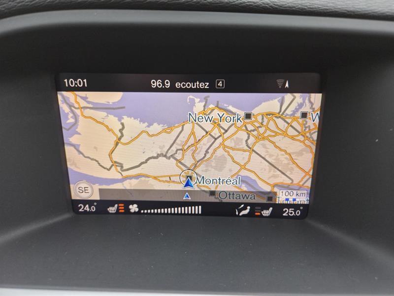 2018 Volvo V60 - Image 21