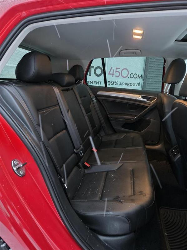 2017 Volkswagen Golf - Image 12